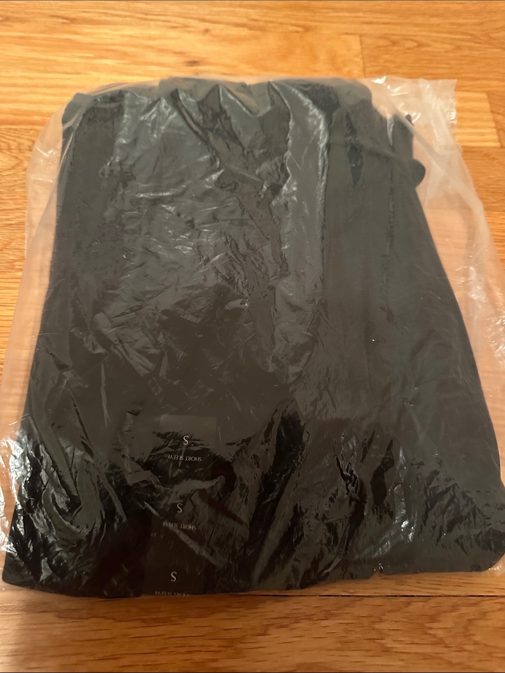 Banana Republic Black Men's Polo Shirt - NWT breathable size small very stretchy - Picture 10 of 10